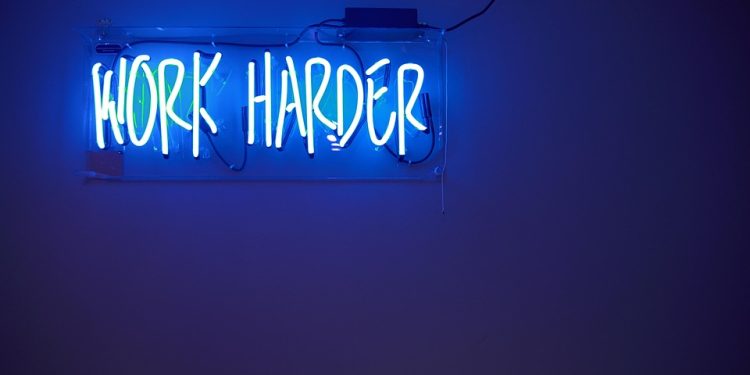 Conquer Emotional Eating: 10 Strategies to Break the Cycle and Take Control of Your Health